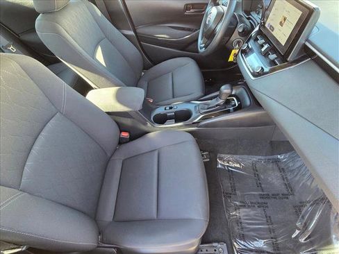 Used 2024 Toyota Corolla LE image 19