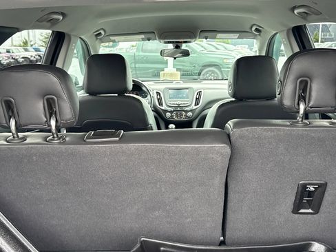Used 2018 Chevrolet Equinox LT AWD/4WD image 10