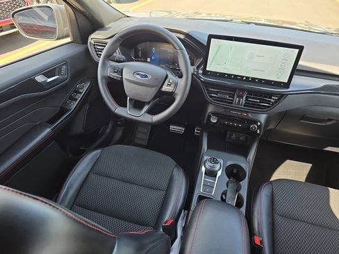 Used 2024 Ford Escape ST-Line w/ Tech Pack #1 AWD/4WD image 33