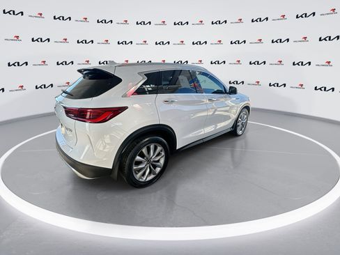 Used 2022 INFINITI QX50 Luxe image 8