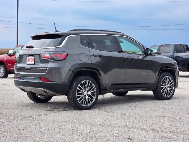 Certified 2023 Jeep Compass Limited w/ Elite Group AWD/4WD image 8