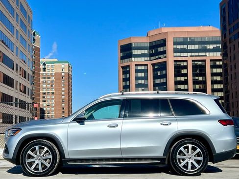 Certified 2023 Mercedes-Benz GLS 450 4MATIC image 8