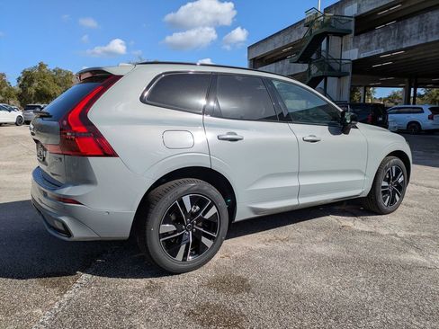 New 2026 Volvo XC60 B5 Plus w/ Protection Package Premier image 14