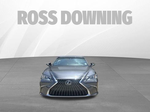 Used 2022 Lexus ES 350 w/ Premium Package FWD image 2