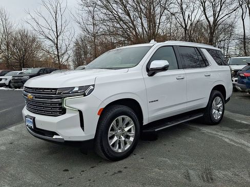 Used 2024 Chevrolet Tahoe Premier image 3