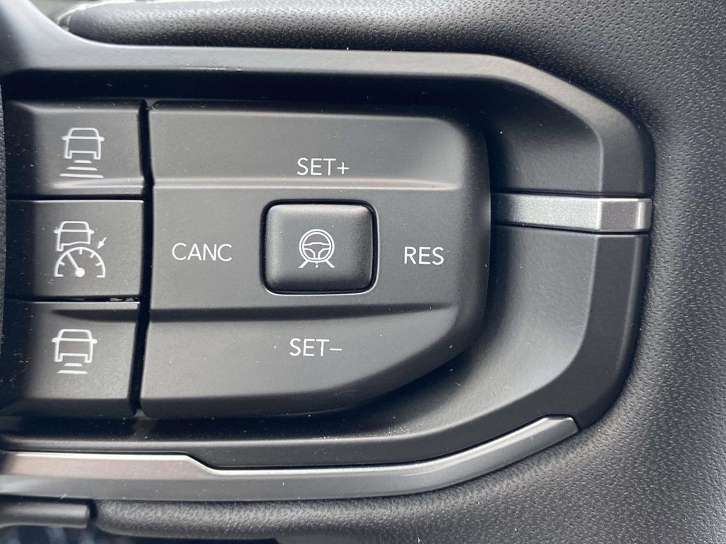 New 2026 Jeep Cherokee Limited AWD/4WD image 51