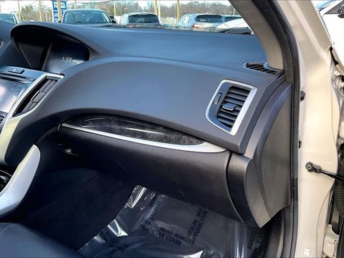 Used 2020 Acura TLX image 18
