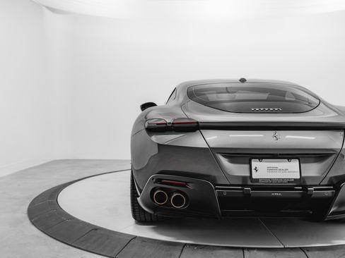 Certified 2022 Ferrari Roma image 47