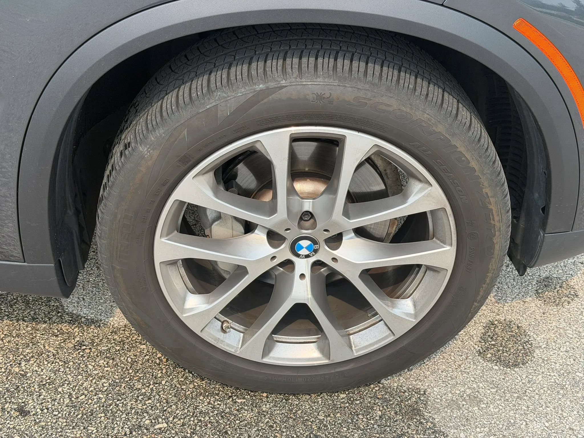 Used 2021 BMW X5 sDrive40i w/ Convenience Package RWD image 12