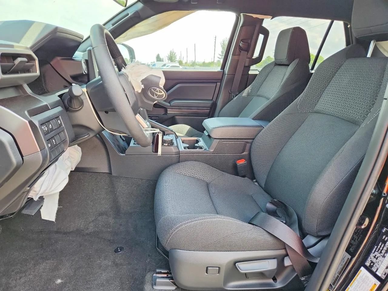 Used 2026 Toyota 4Runner SR5 AWD/4WD image 7