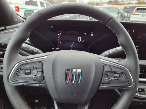 New 2026 Buick Envista Sport Touring image 9