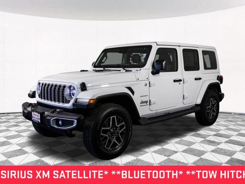Used 2024 Jeep Wrangler Sahara w/ Technology Group image 11