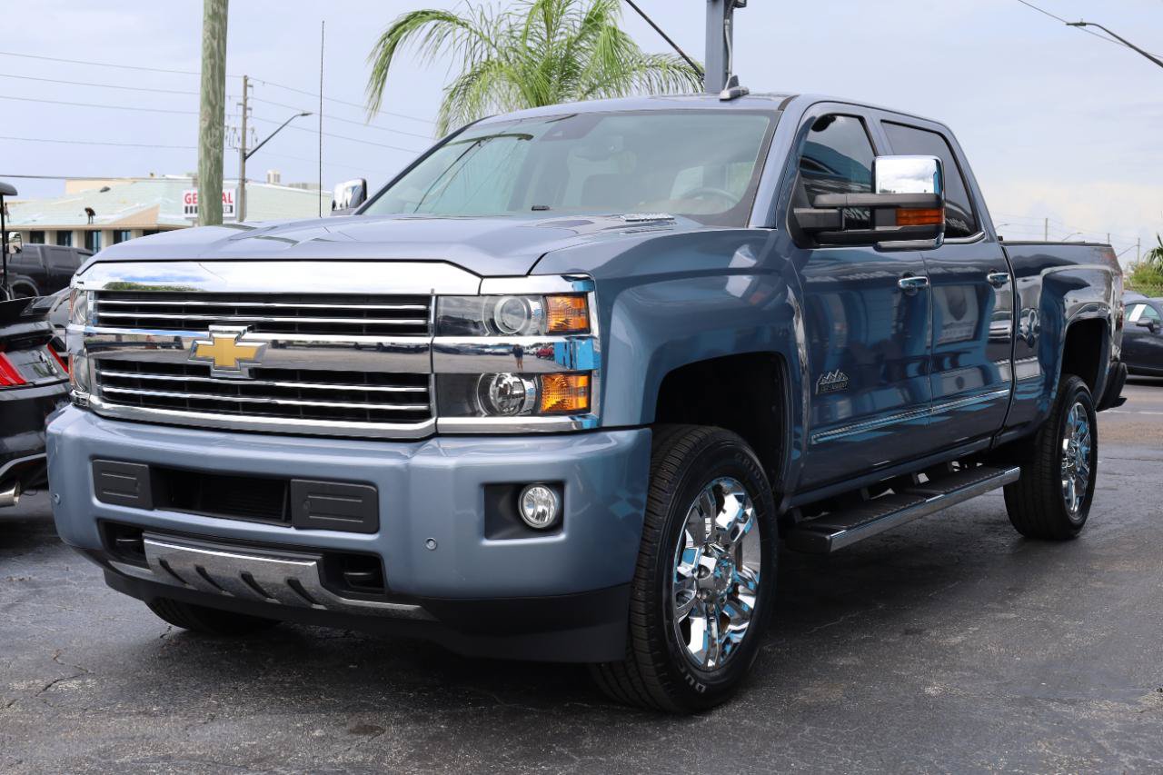Used 2016 Chevrolet Silverado 2500 High Country w/ Duramax Plus Package AWD/4WD image 2