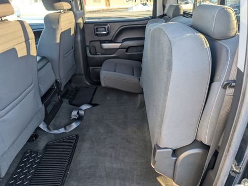 Used 2018 Chevrolet Silverado 1500 LT w/ All Star Edition image 36