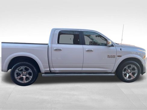 Used 2017 RAM 1500 Laramie w/ Convenience Group image 8