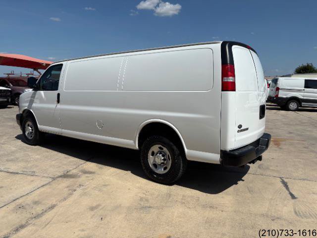 Used 2021 Chevrolet Express 2500 Extended w/ Enhanced Convenience Package RWD image 5