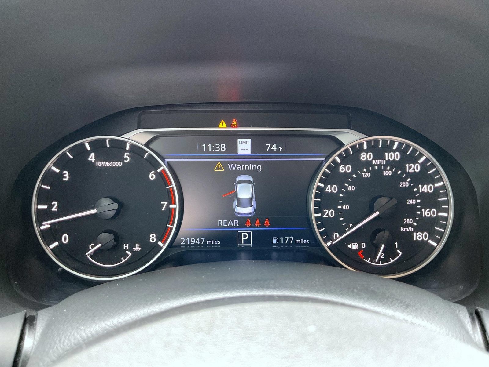 Used 2023 Nissan Altima 2.0 SR FWD image 12
