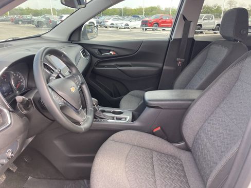 Used 2024 Chevrolet Equinox LT image 16