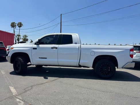 Used 2015 Toyota Tundra SR5 RWD image 3