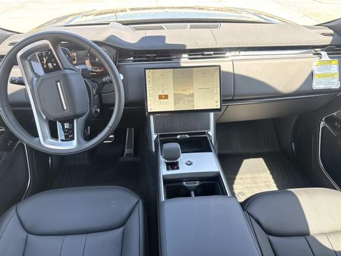 New 2026 Land Rover Range Rover SE AWD/4WD image 9
