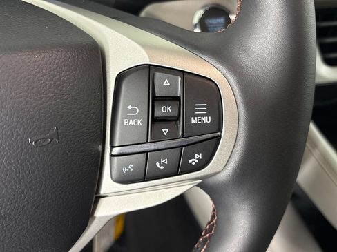 New 2026 Ford Explorer Active w/ Active Comfort Package RWD image 18