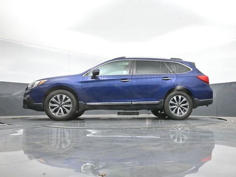 Used 2017 Subaru Outback 2.5i Touring w/ Popular Package #5A image 39