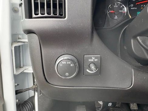 Used 2024 GMC Savana 2500 w/ Driver Convenience Package image 31