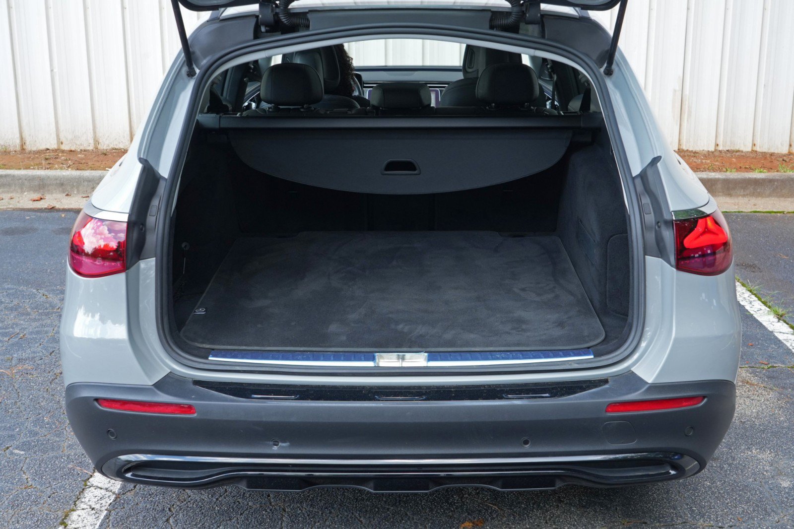 Used 2024 Mercedes-Benz E 450 4MATIC All-Terrain Wagon w/ Driver Assistance Package image 10