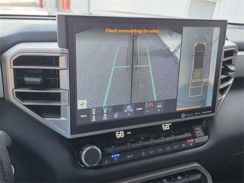 Used 2023 Toyota Tundra Limited image 15