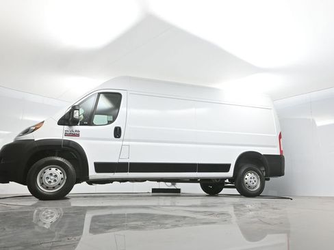 Used 2022 RAM ProMaster 2500 image 7