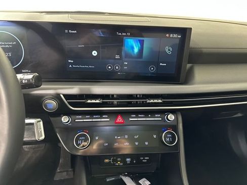 Certified 2025 Hyundai Sonata SEL image 40