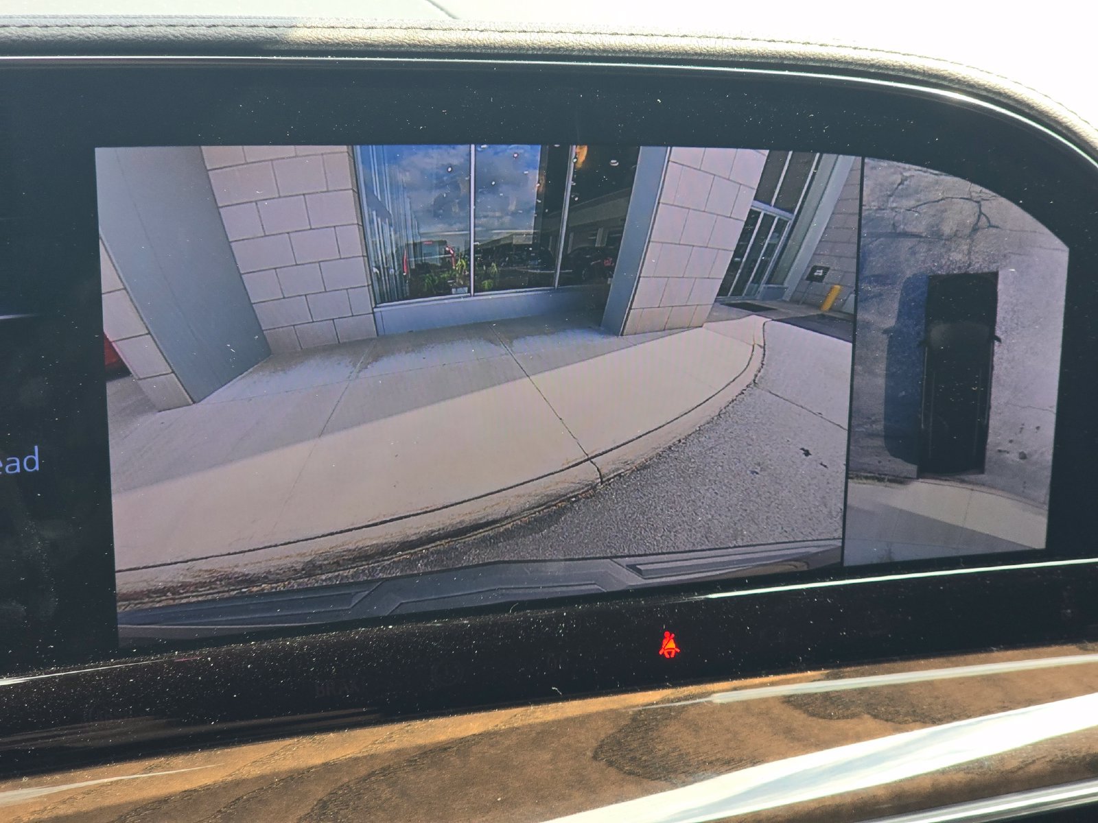 Used 2023 Cadillac Escalade ESV Premium Luxury Platinum w/ LPO, Floor Liner Package AWD/4WD image 5