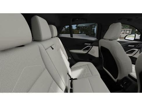 New 2026 BMW X2 xDrive28i w/ Technology Package AWD/4WD image 13