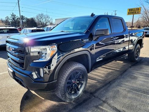 Used 2020 GMC Sierra 1500 Elevation w/ Elevation Value Package image 4