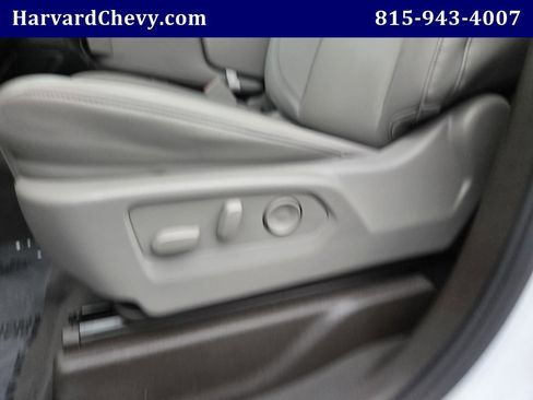 Used 2024 GMC Sierra 3500 SLT w/ Snow Plow Prep/Camper Package image 27