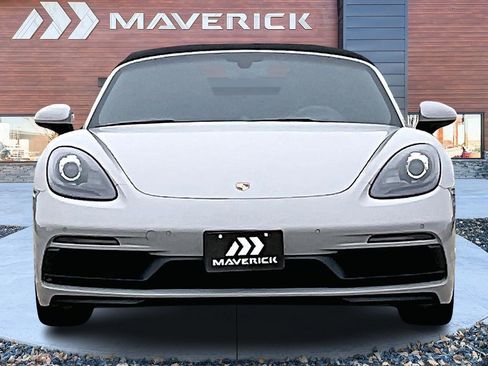 Used 2018 Porsche 718 Boxster GTS image 2
