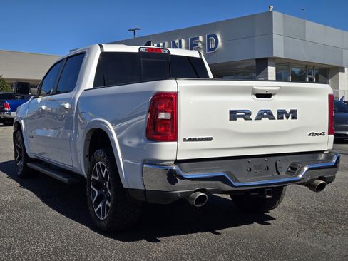 Used 2025 RAM 1500 Laramie image 10
