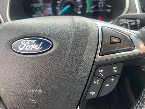 Used 2017 Ford Edge SEL w/ Equipment Group 201A AWD/4WD image 27