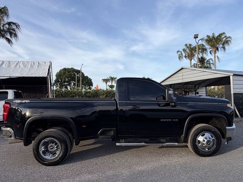Certified 2022 Chevrolet Silverado 3500 LT w/ Convenience Package AWD/4WD image 3