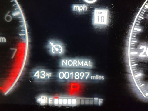 Used 2026 Honda HR-V EX-L image 6