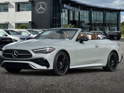 New 2026 Mercedes-Benz CLE 300 4MATIC Cabriolet image 8