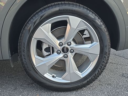 Used 2023 Audi Q5 2.0T Premium Plus w/ Premium Plus Package image 34