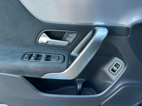 Certified 2022 Mercedes-Benz CLA 250 image 12