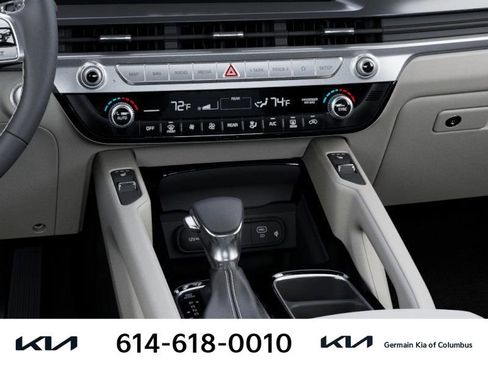 New 2025 Kia Telluride S image 26
