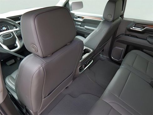 New 2026 GMC Sierra 1500 Denali w/ Denali Reserve Package image 21