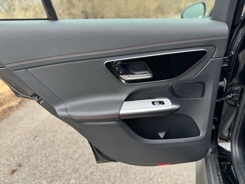 Used 2024 Mercedes-Benz GLC 43 AMG 4MATIC image 12