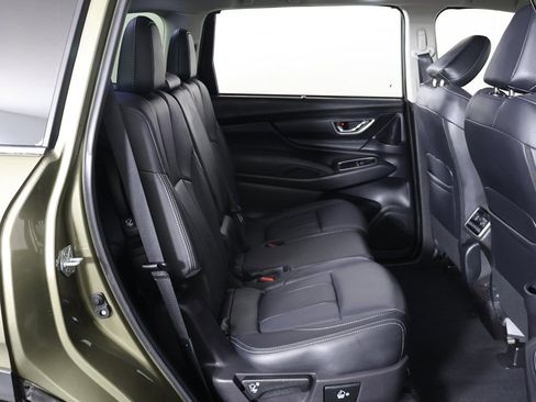 Used 2023 Subaru Ascent Limited image 31