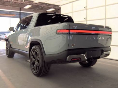 Used 2023 Rivian R1T Adventure AWD/4WD image 3