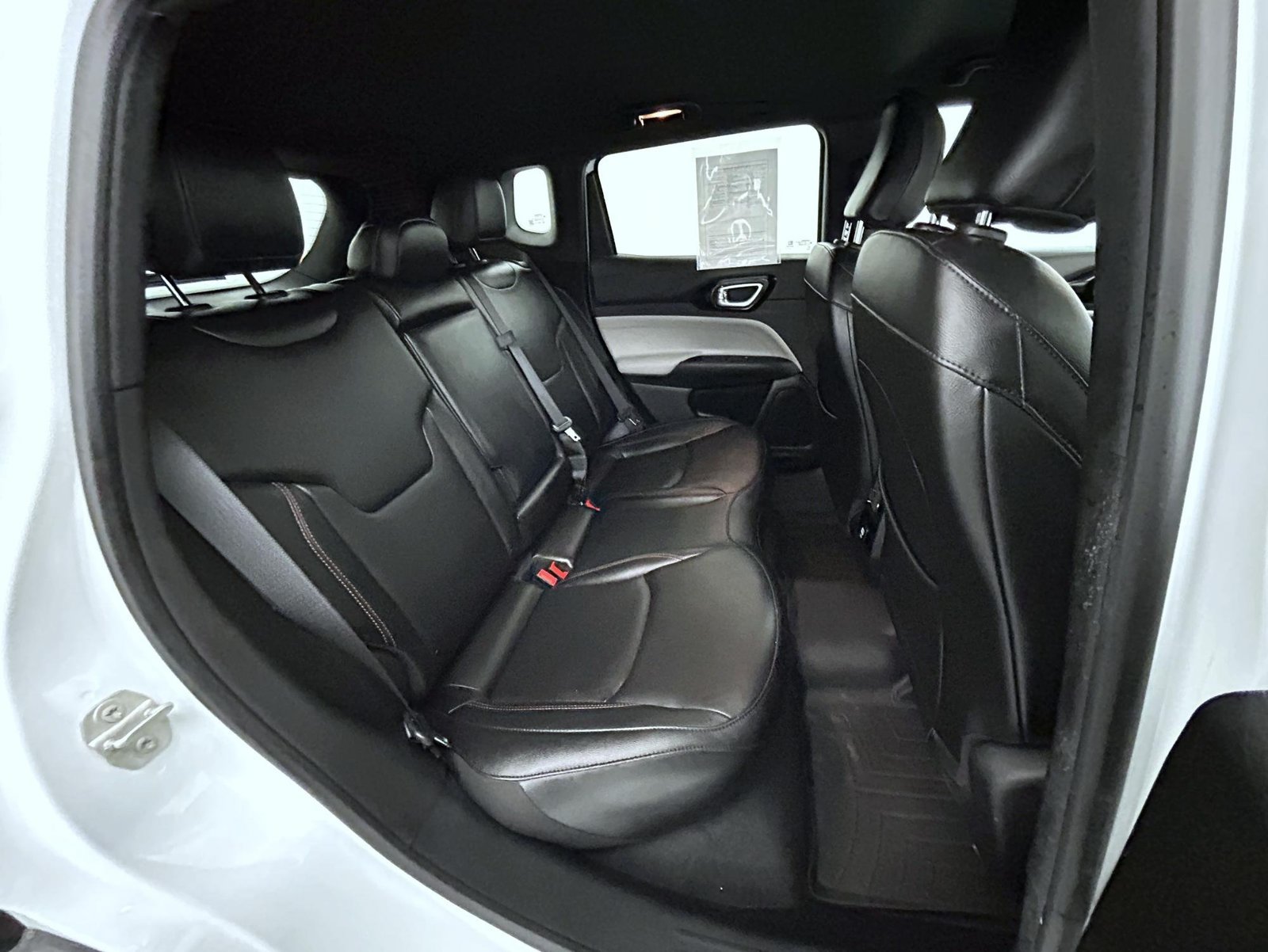 Certified 2024 Jeep Compass Limited AWD/4WD image 18