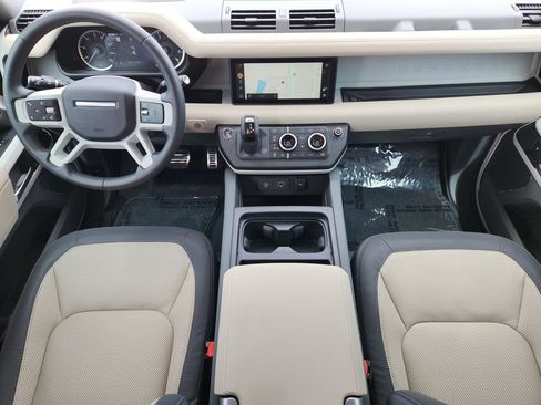 Used 2023 Land Rover Defender 110 X-Dynamic SE AWD/4WD image 18